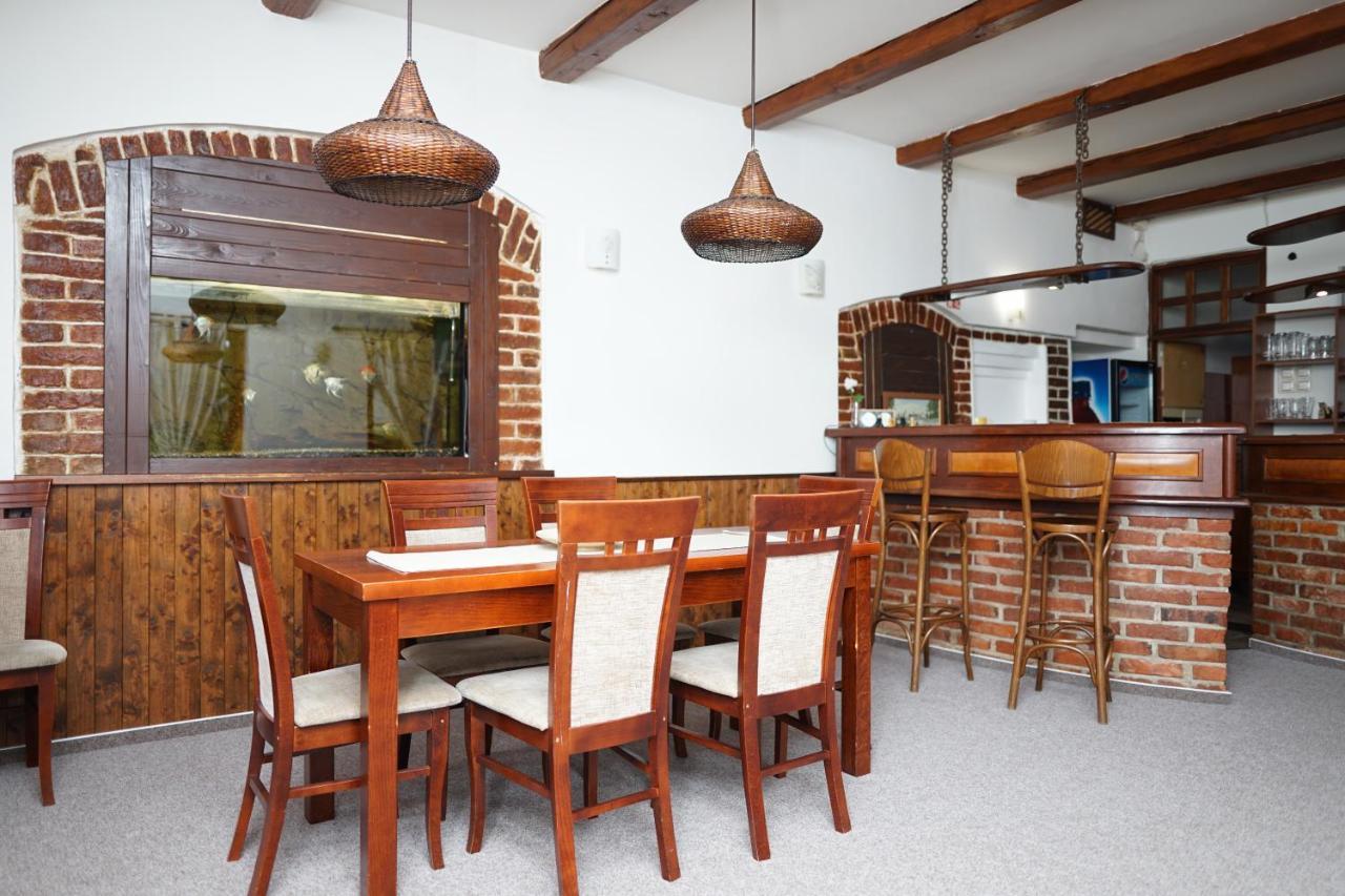 Penzion Terasa, Bed & Breakfast Velke Losiny Ngoại thất bức ảnh
