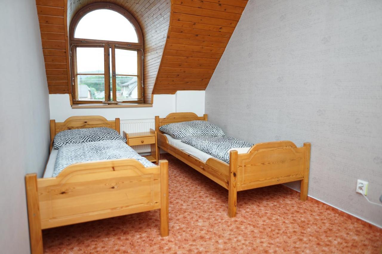Penzion Terasa, Bed & Breakfast Velke Losiny Ngoại thất bức ảnh