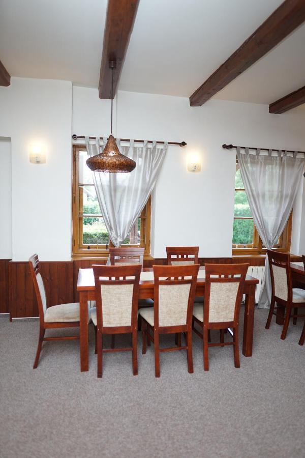 Penzion Terasa, Bed & Breakfast Velke Losiny Ngoại thất bức ảnh